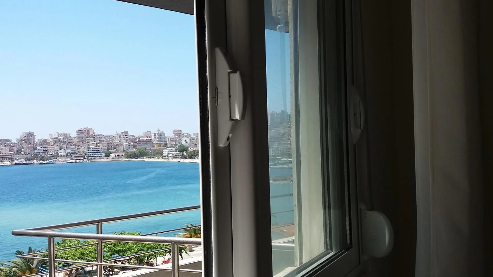 Nektarios Apartament Apartment Sarande Albania